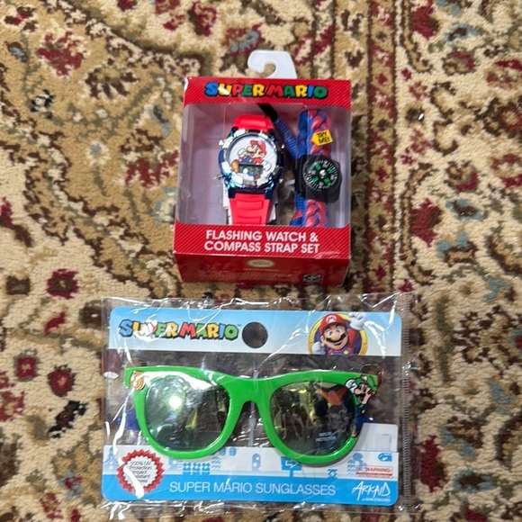 Super Mario Kids Watch and Sunglasses Set - Red and Green - Picture 1 of 5